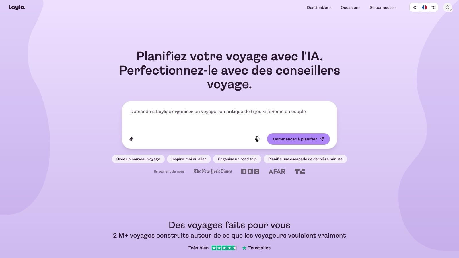 L'accueil de layla.ai rendu en français : planification par IA, offres en direct et conseillers voyage.